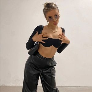 Becca Long Sleeve Crop Top